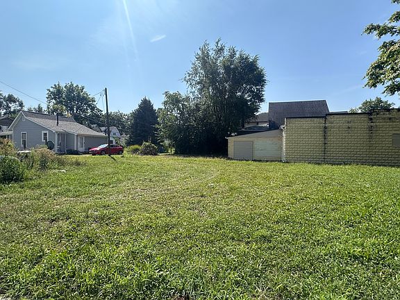 2nd image of 1401 S Meridian St