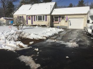 9 Welch Dr, Enfield, CT 06082