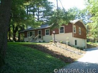 123 Red Oak Rd, Asheville, NC 28804