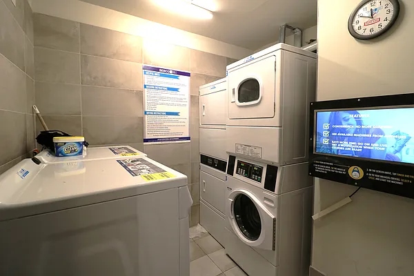 Rented by Akam Sales and Brokerage | media 8