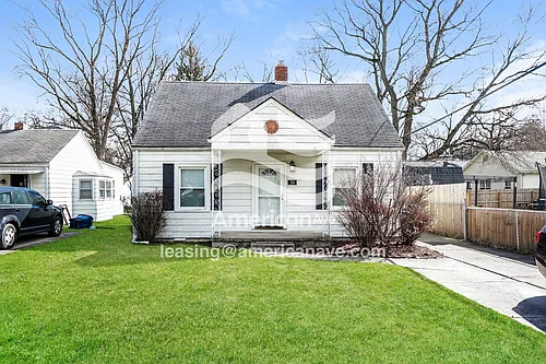 20 Leander Dr Photo 1