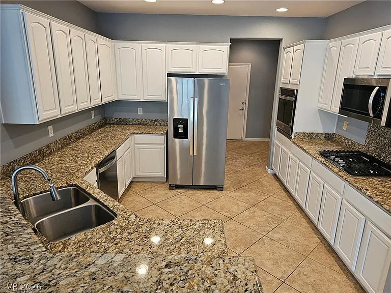 2259 Sandstone Cliffs Dr — Photo 14