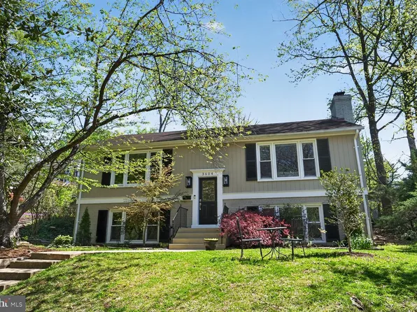 3604 Dearborn Pl, Alexandria, VA 22304