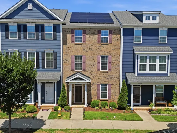 6028 Kayton St, Raleigh, NC 27616