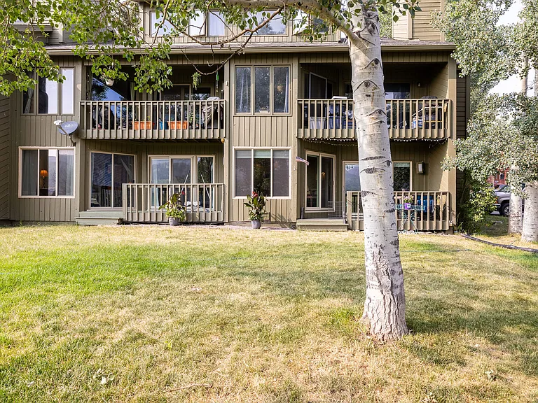 231 Nottingham Rd #I — Photo 20