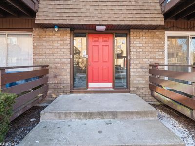 38 New Holland Village, Nanuet, NY, 10954