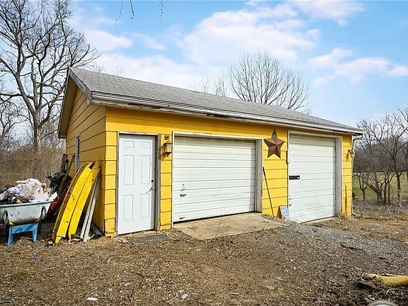 4th image of 18210 E Union School Rd