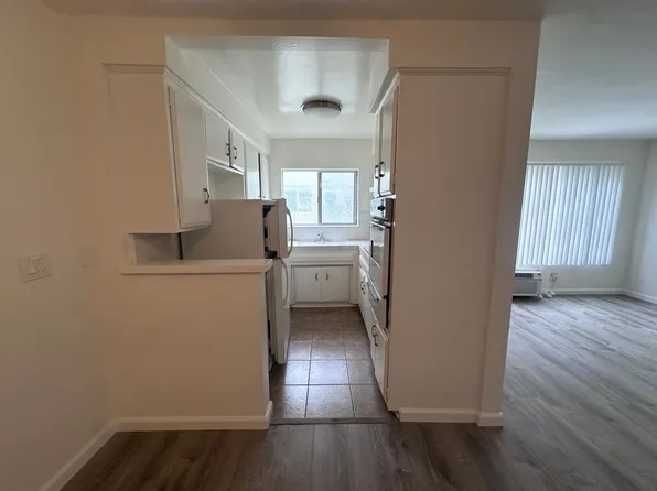 1005 N Curson Ave APT 5, Los Angeles, CA 90046