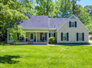 5539 Woodsong Trl, Dunwoody, GA 30338