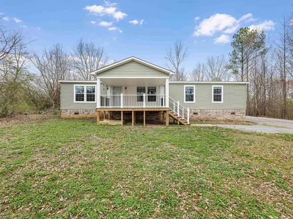 338 Griffin Chapel St, Bradford, TN 38316