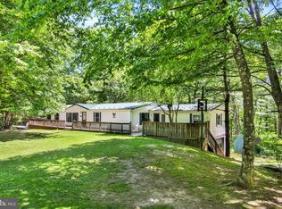 165 Oak Dr, Orrtanna, PA 17353