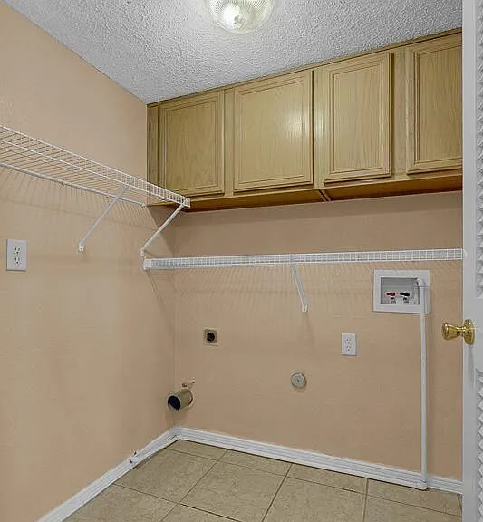 1460 Paseo De Flor St — Photo 14
