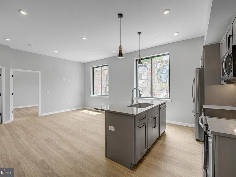 1205 S 15th St #1B — Photo 6