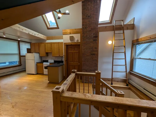 11 Thayer St, Rochester, NY