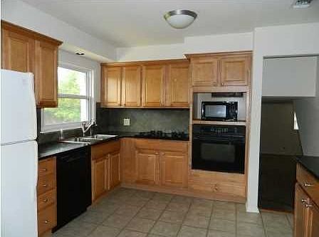 1st image of 3330 Bluewater Dr