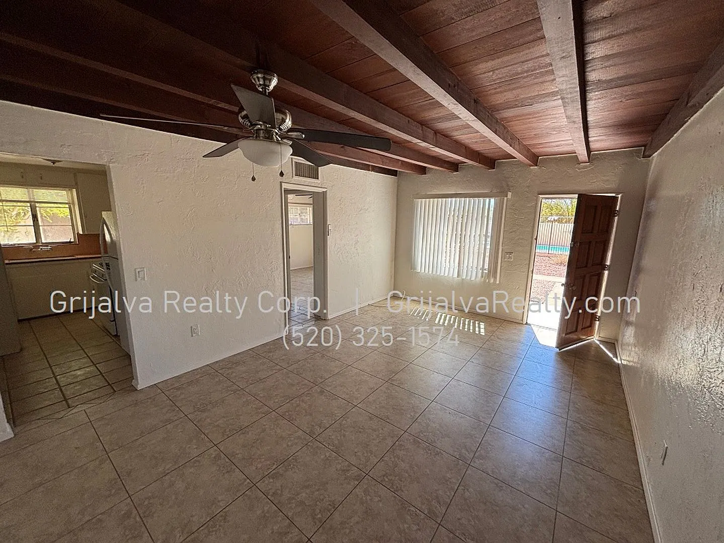 3001-3015 E La Madera Dr — Photo 3
