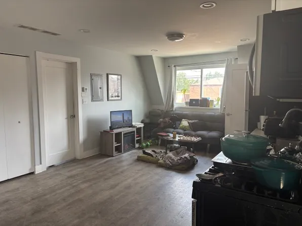 63rd 5633-7 W - CH - 1 & 2, 5637 W 63rd St, Chicago, IL 60638