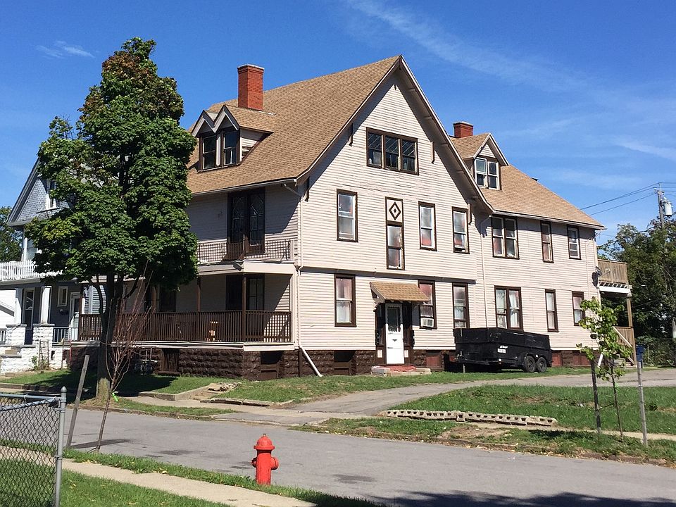 1st image of 59 Alexander Pl