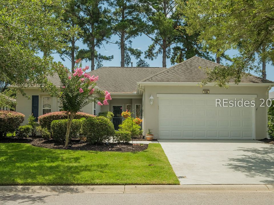 1st image of 124 Hampton Cir