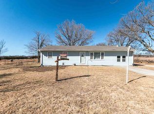2901 Range Rd, Milford, KS 66514