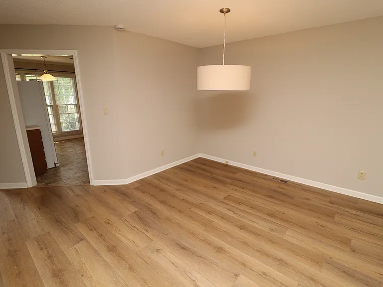 118 Planetree Ln — Photo 9