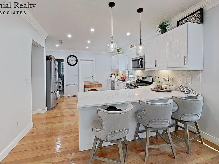 28 Woodrow Ave #2 — Photo 21