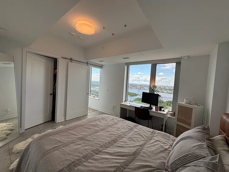 99 Parkdale Ave #2802 — Photo 31