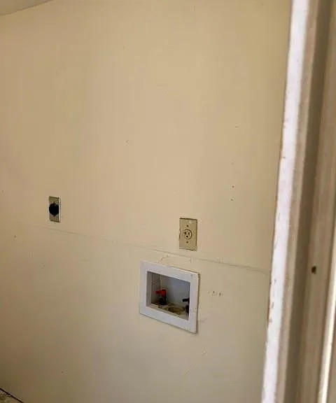 3005B Parker Ln #B — Photo 9