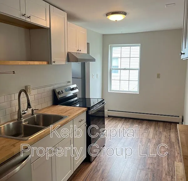 25 Malta Ave #3 — Photo 2