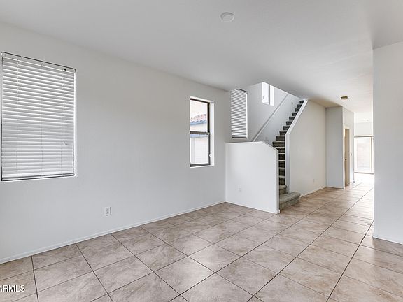 3rd image of 17409 W HOLLAND Lane