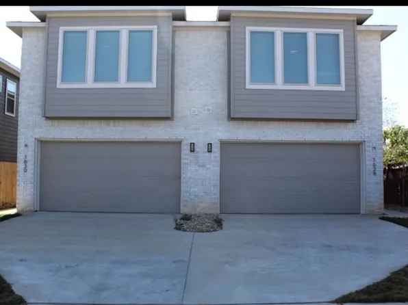 1630 E Davis Ave, Fort Worth, TX 76104