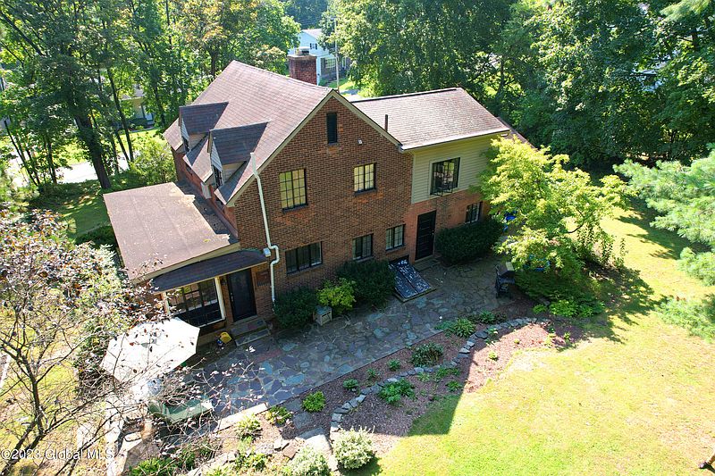 2nd image of 1467 Van Antwerp Road