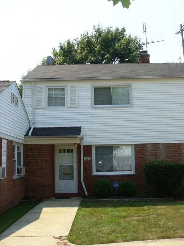 272 Buckner Dr #222 photo 1