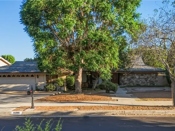 19208 Lassen St, Northridge, CA 91324