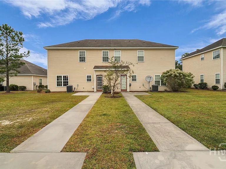 409 Olde Ivey Sq — Photo 34