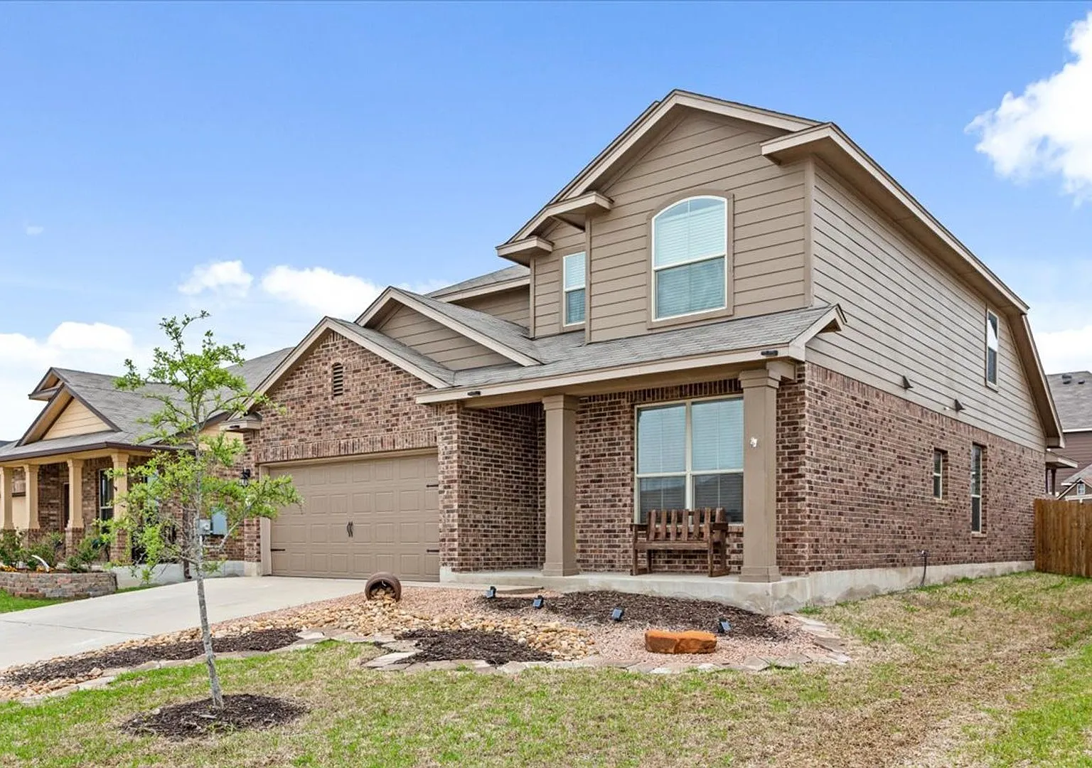 4/2.5 in Midway ISD — Photo 3
