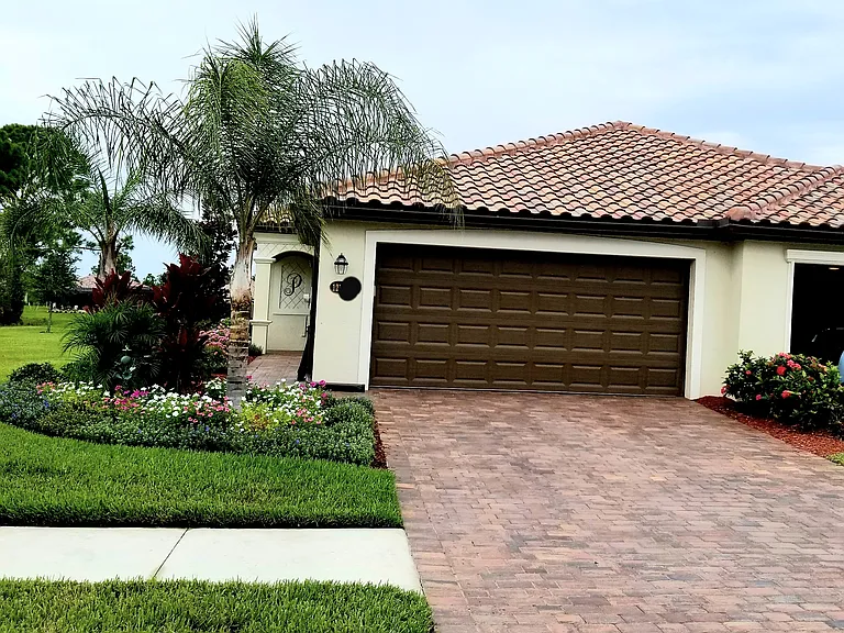 12604 Garibaldi Ln — Photo 35
