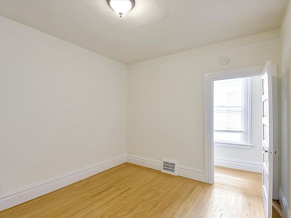 3rd image of 4170 17th St APT 204