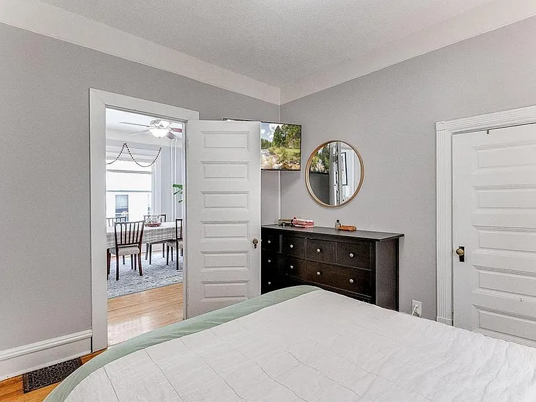3111 Dupont Ave S #1 — Photo 5