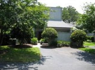 9936 Sawgrass Dr E, Ponte Vedra Beach, FL 32082