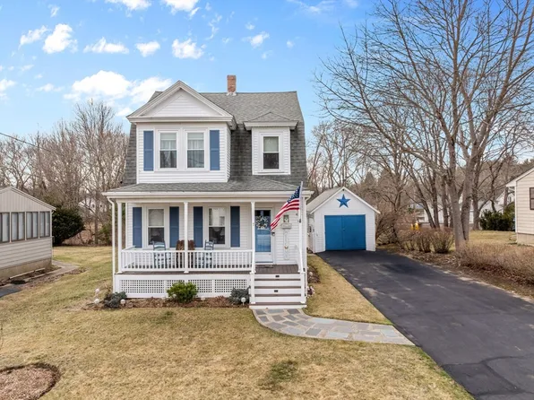 7 Bradford St, Rockland, MA 02370