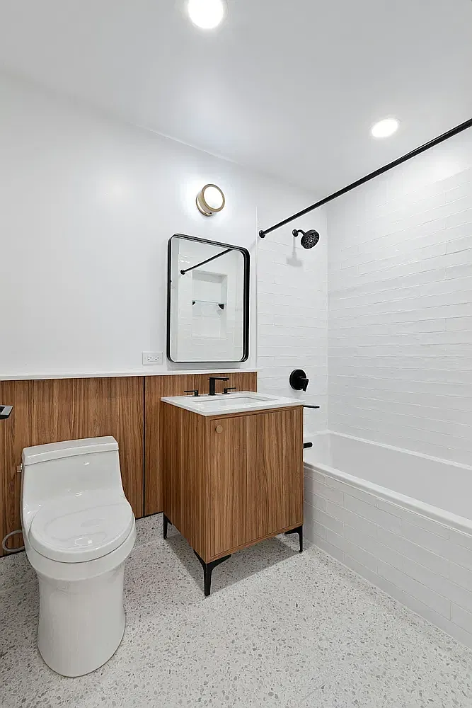 800 6th Avenue — Photo 3