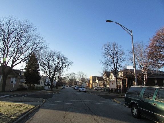 5th image of 1202 N 20th Ave