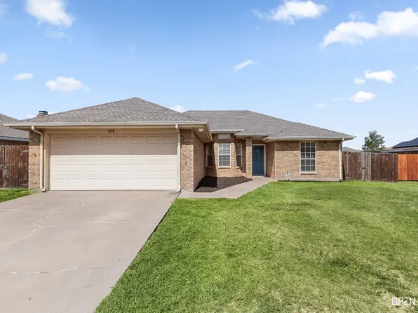 129 Garrett St, Burkburnett, TX 76354