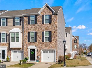 1047 Regency Pl, Sewell, NJ 08080