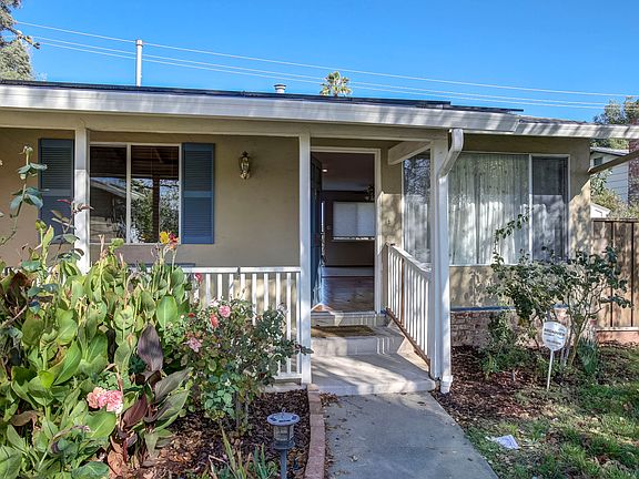 5th image of 4877 McCoy Ave