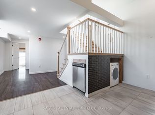 14 Cross St #2, Hamilton, ON L9H 2R4