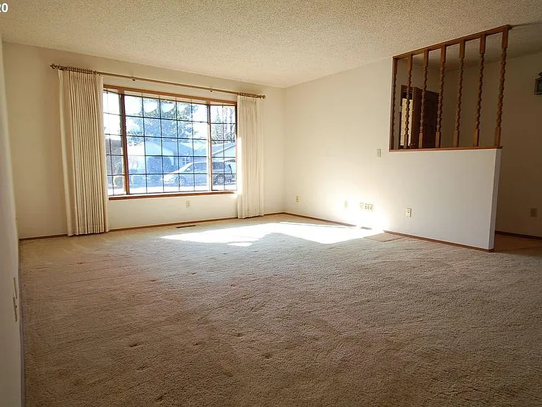 3765 SW 3rd St — Photo 2