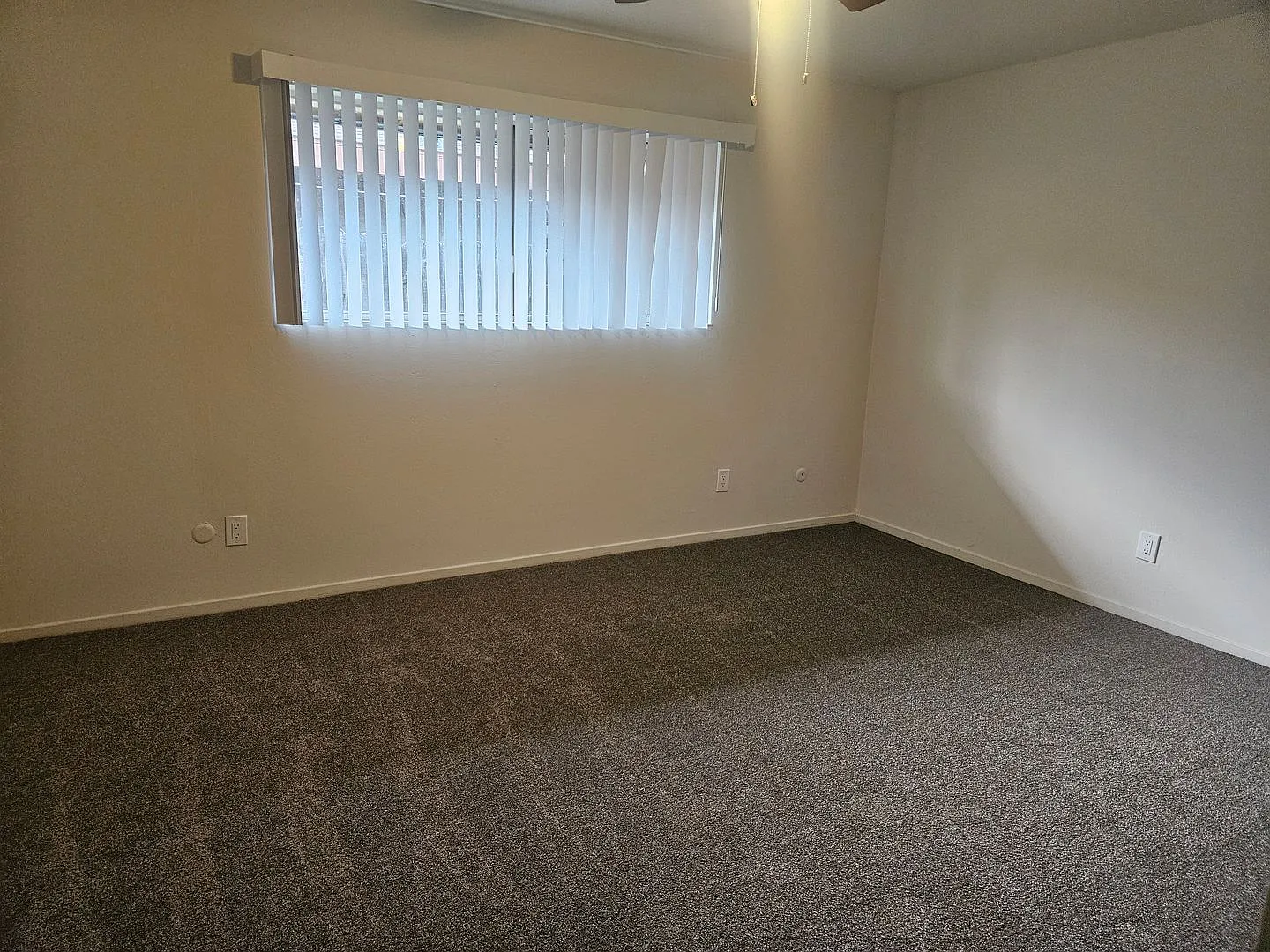 Santa Ana Ave 33 W — Photo 4