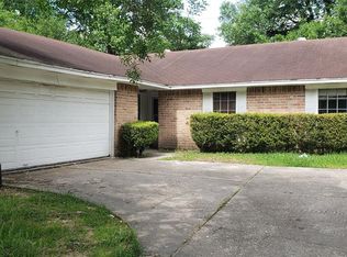 5843 Sunnygate Dr, Spring, TX 77373